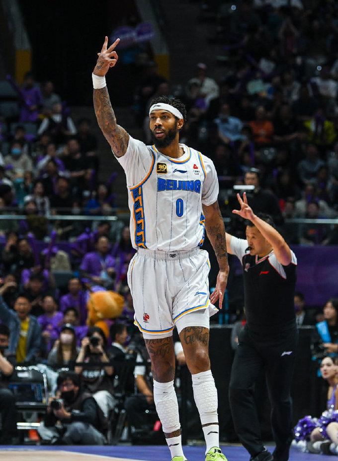 jinnianhui-北京首钢赛前豪取连胜；志在全明星赛名次提升；话题不断；心理建设被强调的简单介绍